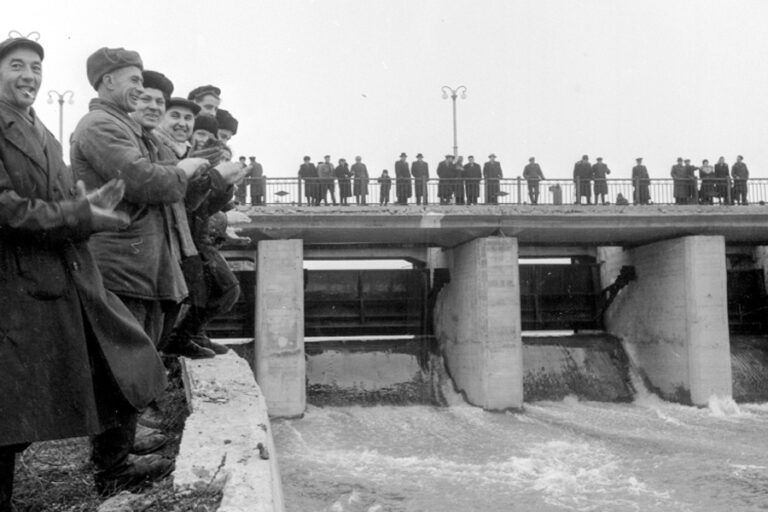 Пуск води на Сімферопольському водосховищі, 27 грудня 1955 року_Бабель