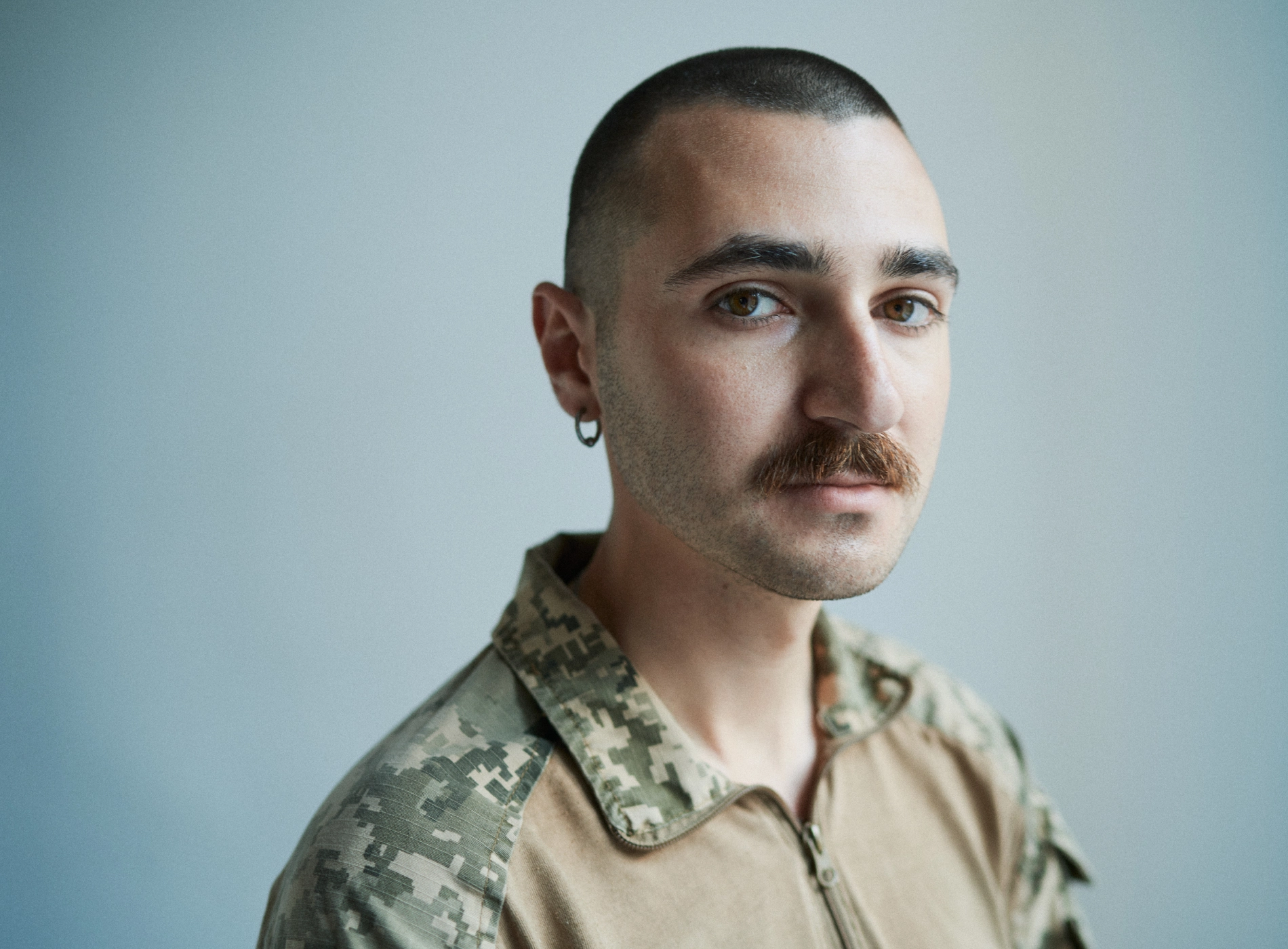 Костя Гузенко: фотограф, військовий, волонтер Ukraïner. Загинув на сході 1.11.2025
