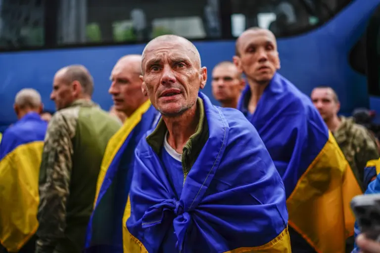 Ein großer Gefangenenaustausch. Mai 2025. Region Siwerschtschyna. Foto: Karyna Piljuhina.