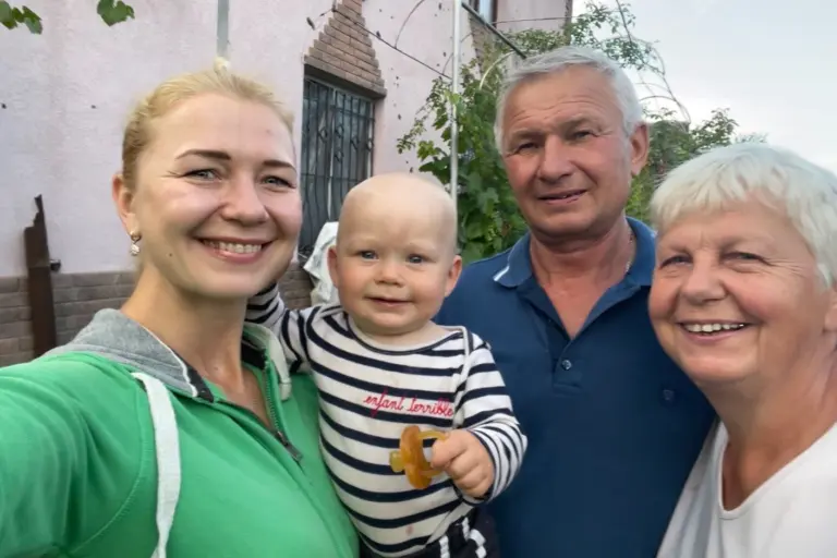 3(small)_родина Гайдашуків_З архіву Олексія Гайдашука